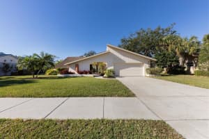 3682 COUNTRY PLACE BOULEVARD, SARASOTA, FL 34233 Sold 02/24/23