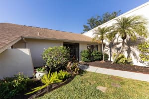 3682 COUNTRY PLACE BOULEVARD, SARASOTA, FL 34233 Sold 02/24/23