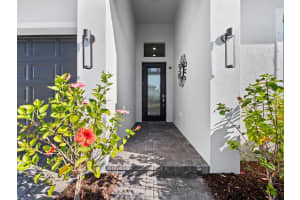 9028 BERNINI PLACE, SARASOTA, FL 34240 Sold 03/31/23