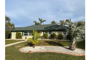 3923 DE FOE SQUARE, SARASOTA, FL 34241 Sold 03/17/23
