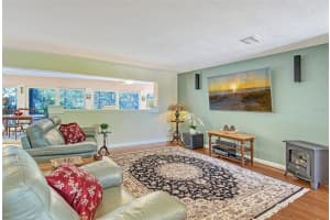 1287 WHITEHALL PLACE, SARASOTA, FL 34242 Sold 03/03/23