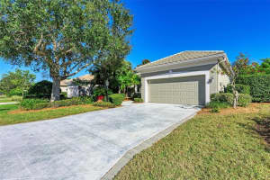 9751 51st Ter E Bradenton, FL 34211 Sold 04/13/23