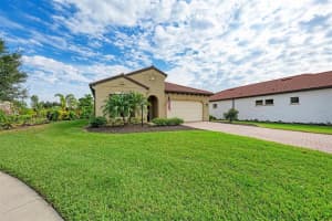 10648 GLENCORSE TERRACE, BRADENTON, FL 34211 Sold 08/18/23