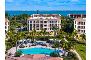 4975 Gulf of Mexico Dr, Longboat Key, FL 34228, Sold 04/10/23