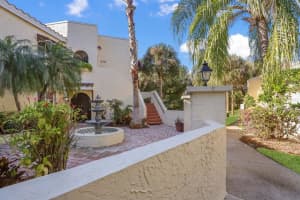 6101 34TH STREET, BRADENTON, FL 34210 Sold 03/30/23