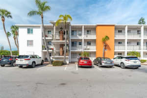 2313 CANAL DRIVE, BRADENTON, FL 34207 Sold 03/20/23