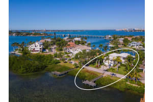 1447 TANGIER WAY, SARASOTA, FL 34239 Sold 06/07/23
