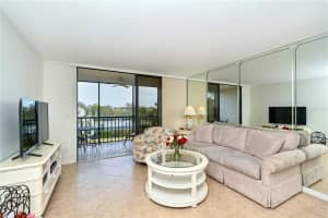 1975 GULF OF MEXICO DRIVE, LONGBOAT KEY, FL 34228 Sold 03/28/23