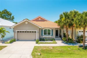 300 ISLAMORADA DRIVE, NOKOMIS, FL 34275 Sold 03/27/23