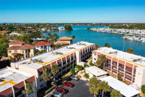 260 Santa Maria St, Venice, FL 34285, Sold 03/30/23