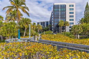 5880 MIDNIGHT PASS ROAD, SARASOTA, FL 34242 Sold 03/31/23