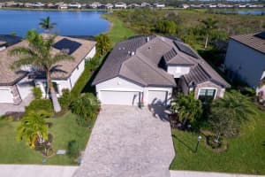 18020 Polo Trl, Bradenton, FL 34211, Sold 04/11/23