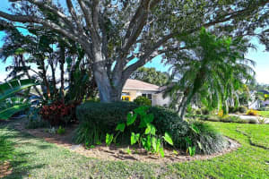 3208 Crystal Lakes Ct, Sarasota, FL 34235, Sold 03/08/23