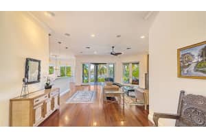 1640 HUDSON POINTE DRIVE, SARASOTA, FL 34236 Sold 04/13/23