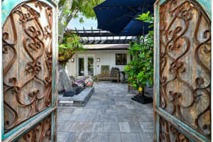 3455 ANGLIN DRIVE, SARASOTA, FL 34242 Sold 03/09/23