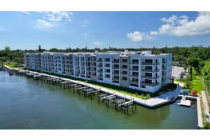 1709 TAMIAMI TRAIL, SARASOTA, FL 34234 Sold 03/03/23