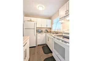 5916 CANAL DRIVE, BRADENTON, FL 34207 Sold 03/02/23