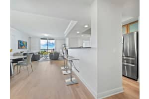 800 TAMIAMI TRAIL, SARASOTA, FL 34236 Sold 03/01/23