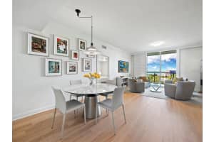 800 TAMIAMI TRAIL, SARASOTA, FL 34236 Sold 03/01/23