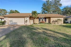 4855 HUNTLEIGH DRIVE, SARASOTA, FL 34233 Sold 04/18/23