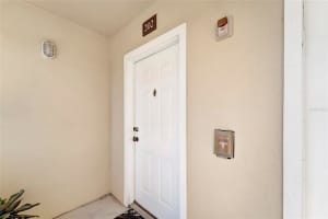 3015 CHIANTI COURT, SARASOTA, FL 34237 Sold 03/23/23