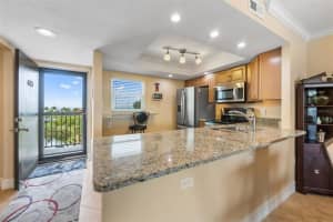 9393 MIDNIGHT PASS ROAD, SARASOTA, FL 34242 Sold 05/10/23
