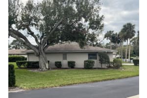 2902 CAPTIVA GARDENS DRIVE, SARASOTA, FL 34231 Sold 04/11/23