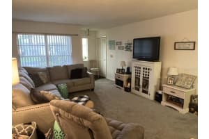 2902 CAPTIVA GARDENS DRIVE, SARASOTA, FL 34231 Sold 04/11/23