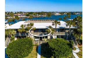 6200 FLOTILLA DRIVE, HOLMES BEACH, FL 34217 Sold 04/28/23