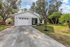 5872 PAUMA COURT, SARASOTA, FL 34232 Sold 03/24/23