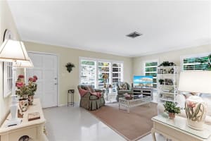 150 WASHINGTON DRIVE, SARASOTA, FL 34236 Sold 02/22/23