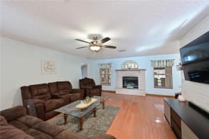 1101 WOODVIEW WAY, BRADENTON, FL 34212 Sold 03/31/23