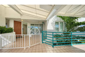340 GULF OF MEXICO DRIVE, LONGBOAT KEY, FL 34228 Sold 05/02/23
