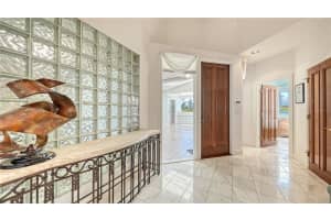 340 GULF OF MEXICO DRIVE, LONGBOAT KEY, FL 34228 Sold 05/02/23