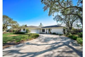 2902 MAYFLOWER STREET, SARASOTA, FL 34231 Sold 03/31/23