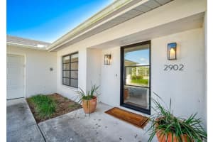 2902 MAYFLOWER STREET, SARASOTA, FL 34231 Sold 03/31/23