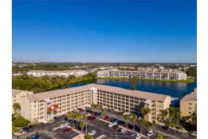 3587 LAKE BAYSHORE DRIVE, BRADENTON, FL 34205 Sold 08/10/23