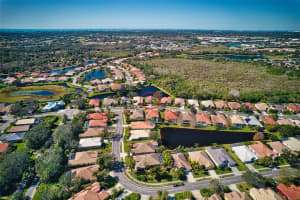 6242 Sturbridge Ct, Sarasota, FL 34238, Sold 04/24/23