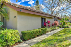 4510 ASCOT CIRCLE, SARASOTA, FL 34235 Sold 08/15/23