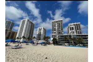 2301 OCEAN DRIVE, HOLLYWOOD, FL 33019 Sold 03/10/23
