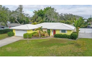 1857 Sandalwood Dr, Sarasota, FL 34231, Sold 03/03/23