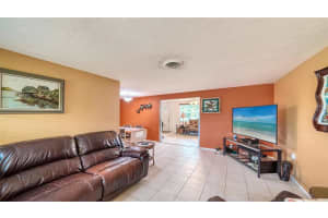 1857 Sandalwood Dr, Sarasota, FL 34231, Sold 03/03/23