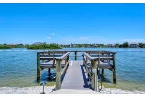 1250 PORTOFINO DRIVE, SARASOTA, FL 34242 Sold 02/23/23