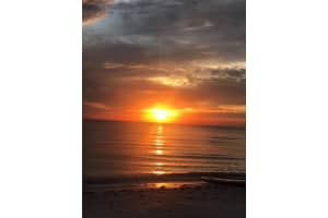 1250 PORTOFINO DRIVE, SARASOTA, FL 34242 Sold 02/23/23