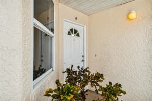 2602 WATERFORD WAY, PALMETTO, FL 34221 Sold 03/17/23