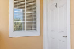 2950 Viscaya Pl, Sarasota, FL 34237, Sold 03/08/23