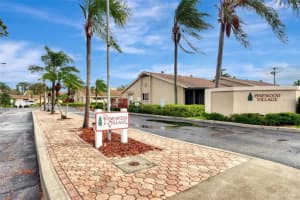 2763 WOODGATE LANE, SARASOTA, FL 34231 Sold 03/09/23