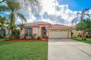 5936 SANDSTONE AVENUE, SARASOTA, FL 34243 Sold 03/31/23