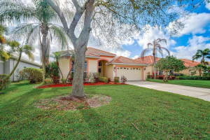 5936 SANDSTONE AVENUE, SARASOTA, FL 34243 Sold 03/31/23