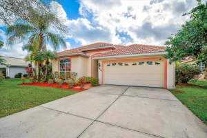 5936 SANDSTONE AVENUE, SARASOTA, FL 34243 Sold 03/31/23